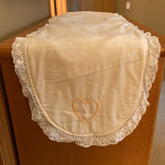 Dresser Buffet Scarf Table Runner Ivory w/ Embroidered Peach Heart on Ends - Picture 2 of 11